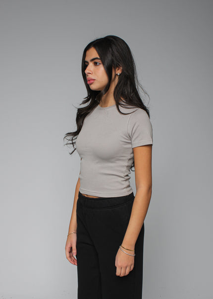 Ribbed Fitted Half Sleeve Top