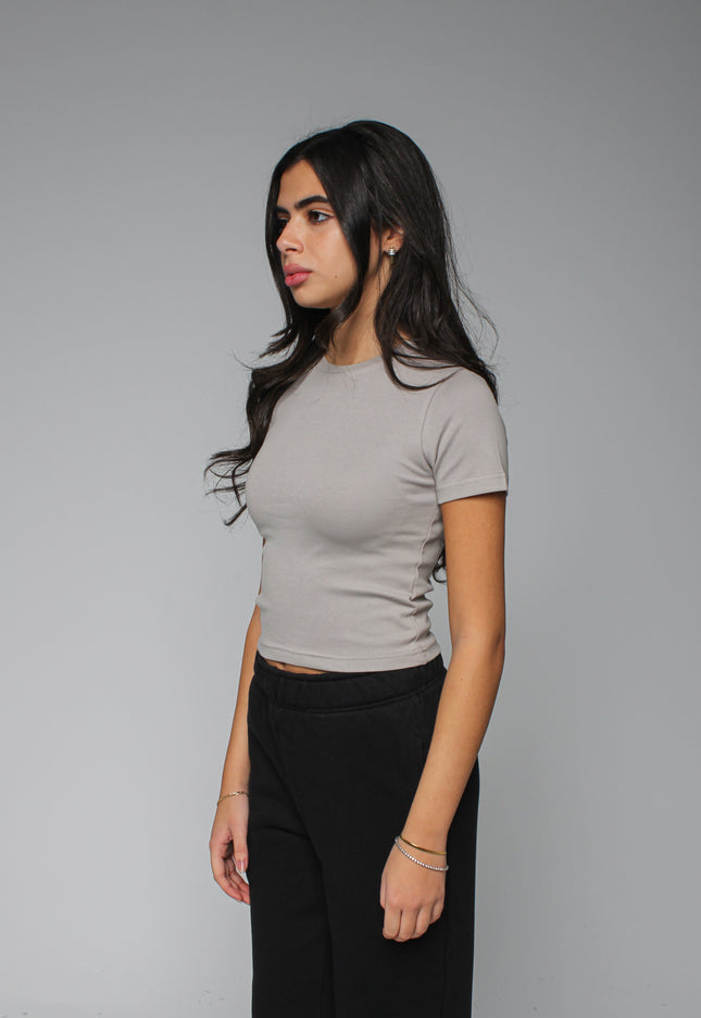 Ribbed Fitted Half Sleeve Top