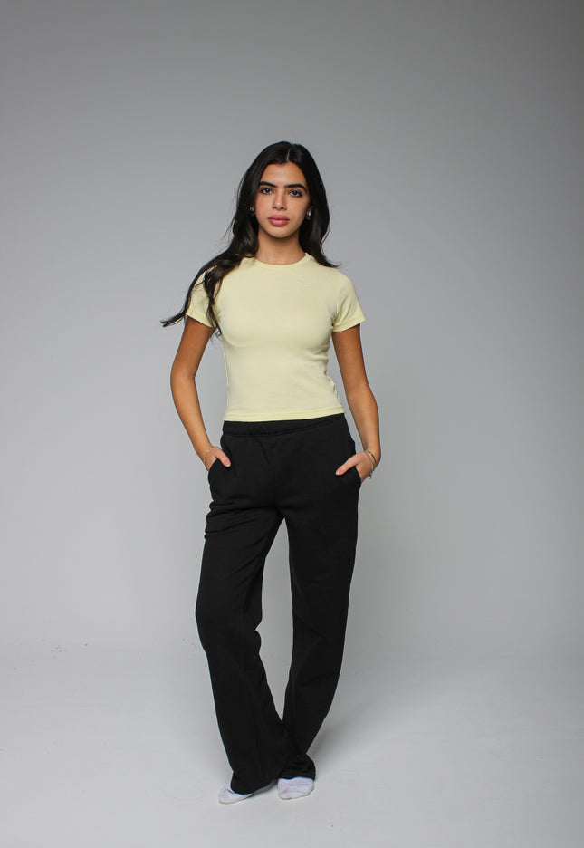 Ribbed Fitted Half Sleeve Top