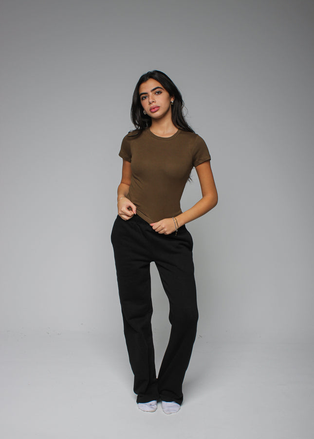 Ribbed Fitted Half Sleeve Top