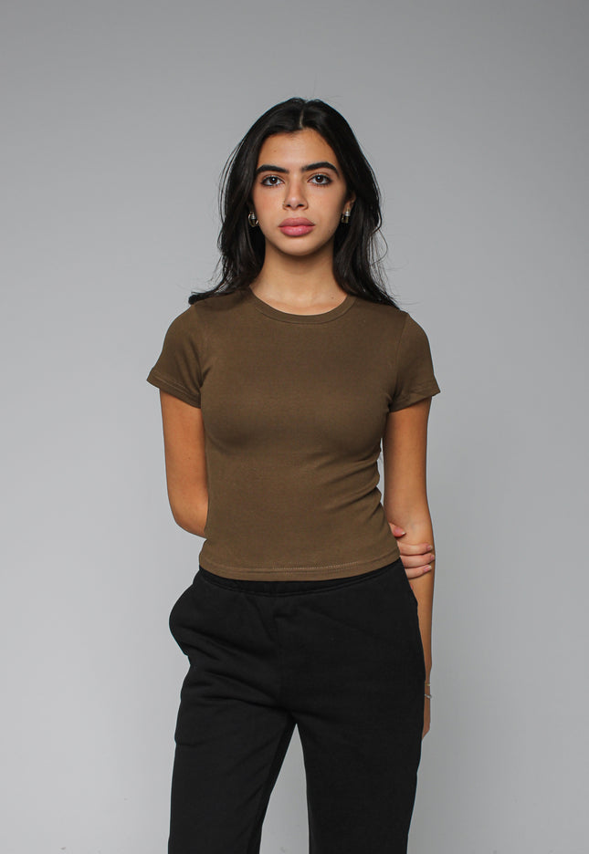 Ribbed Fitted Half Sleeve Top