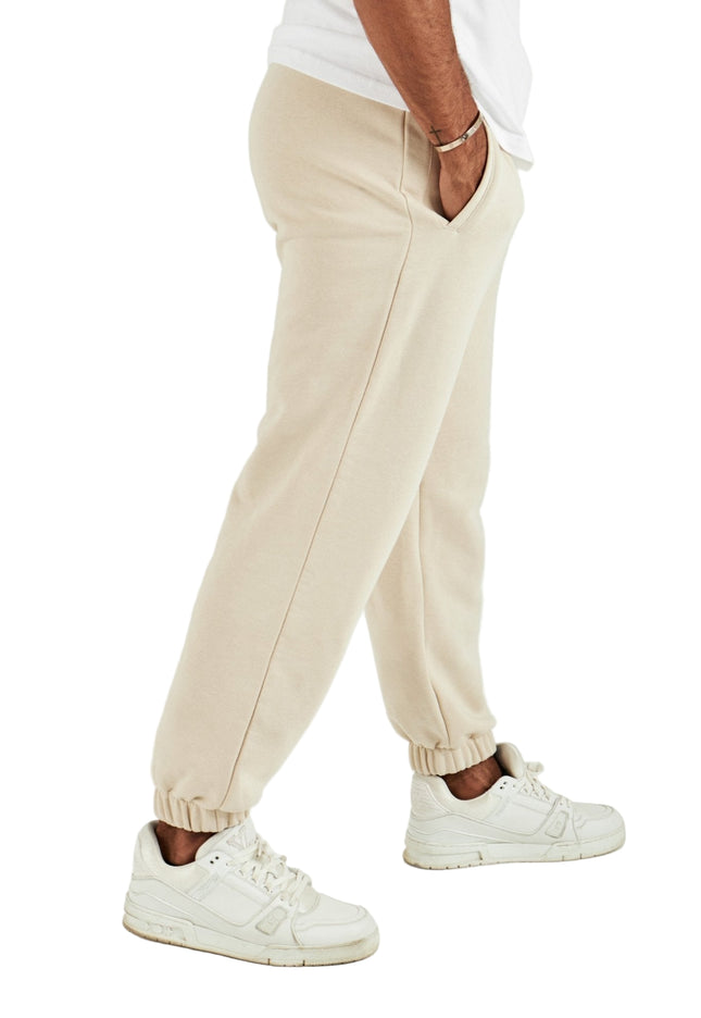 Baggy Sweatpants - The Basic Look