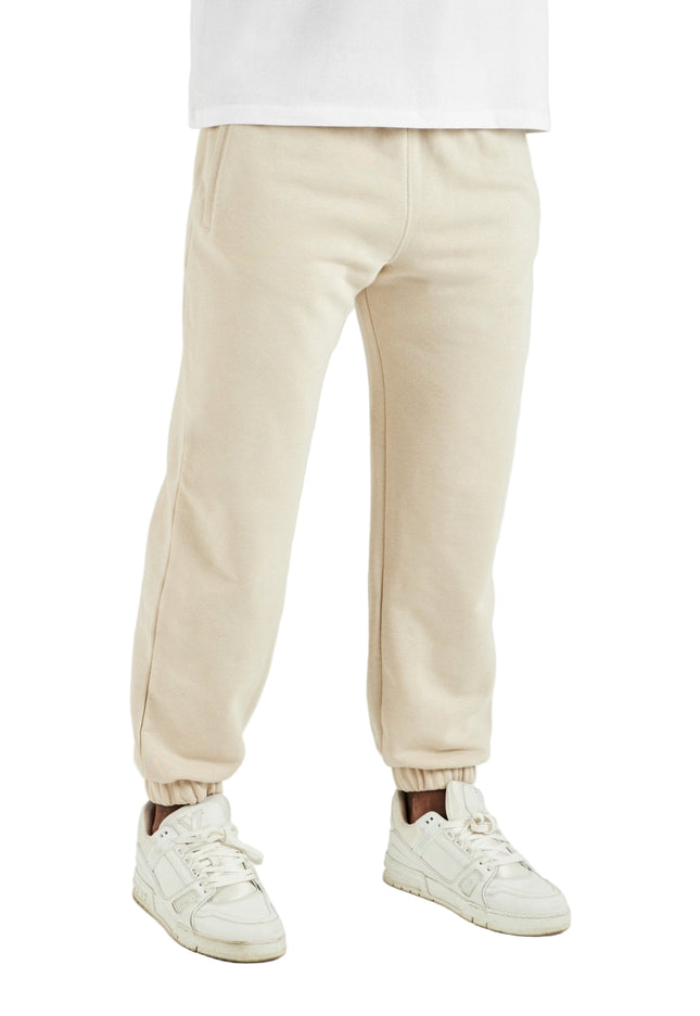 Baggy Sweatpants - The Basic Look