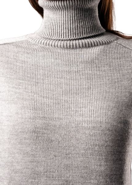 Knitted High Neck