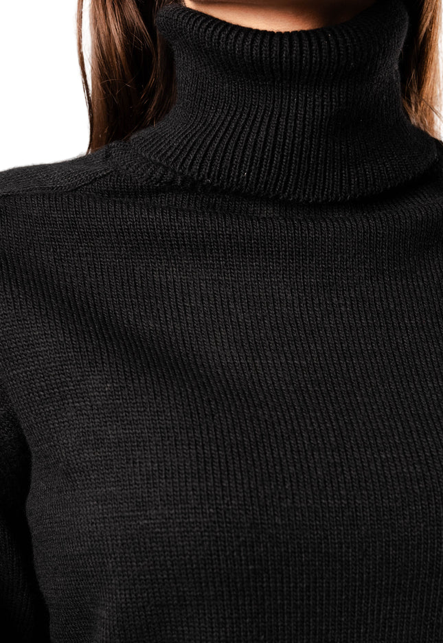 Knitted High Neck