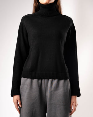 Knitted High Neck