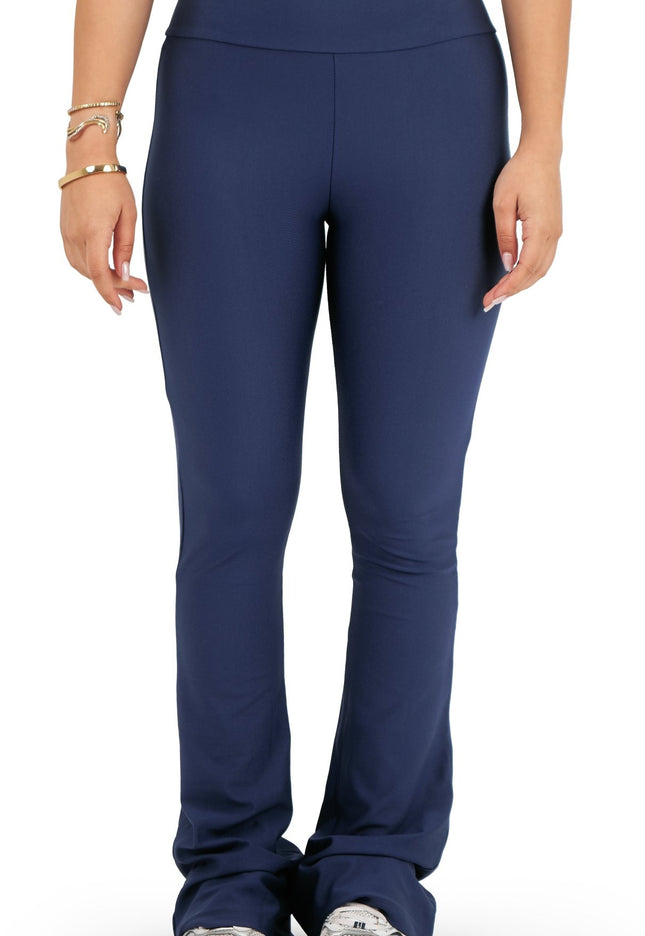 Flared Leggings Pants - The Basic Look