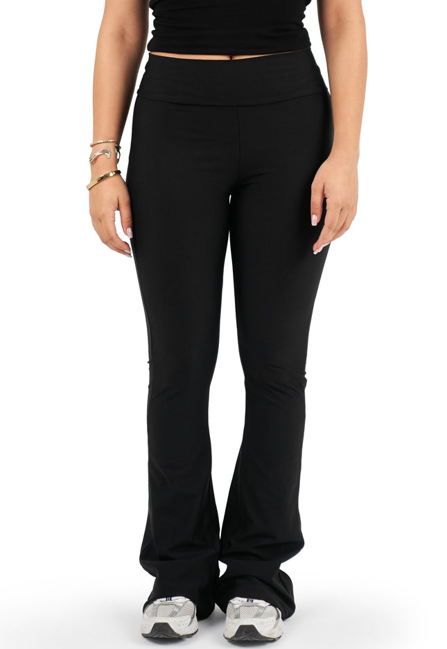 Flared Leggings Pants - The Basic Look