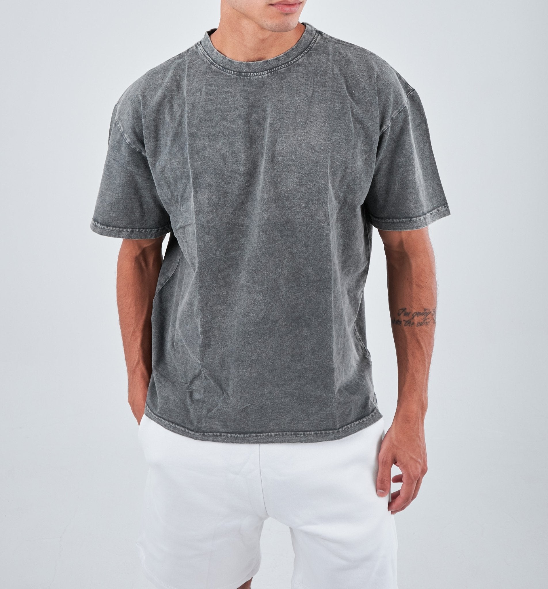 Washed T-Shirts | Stylish & Comfortable Everyday Wear – The Basic Look